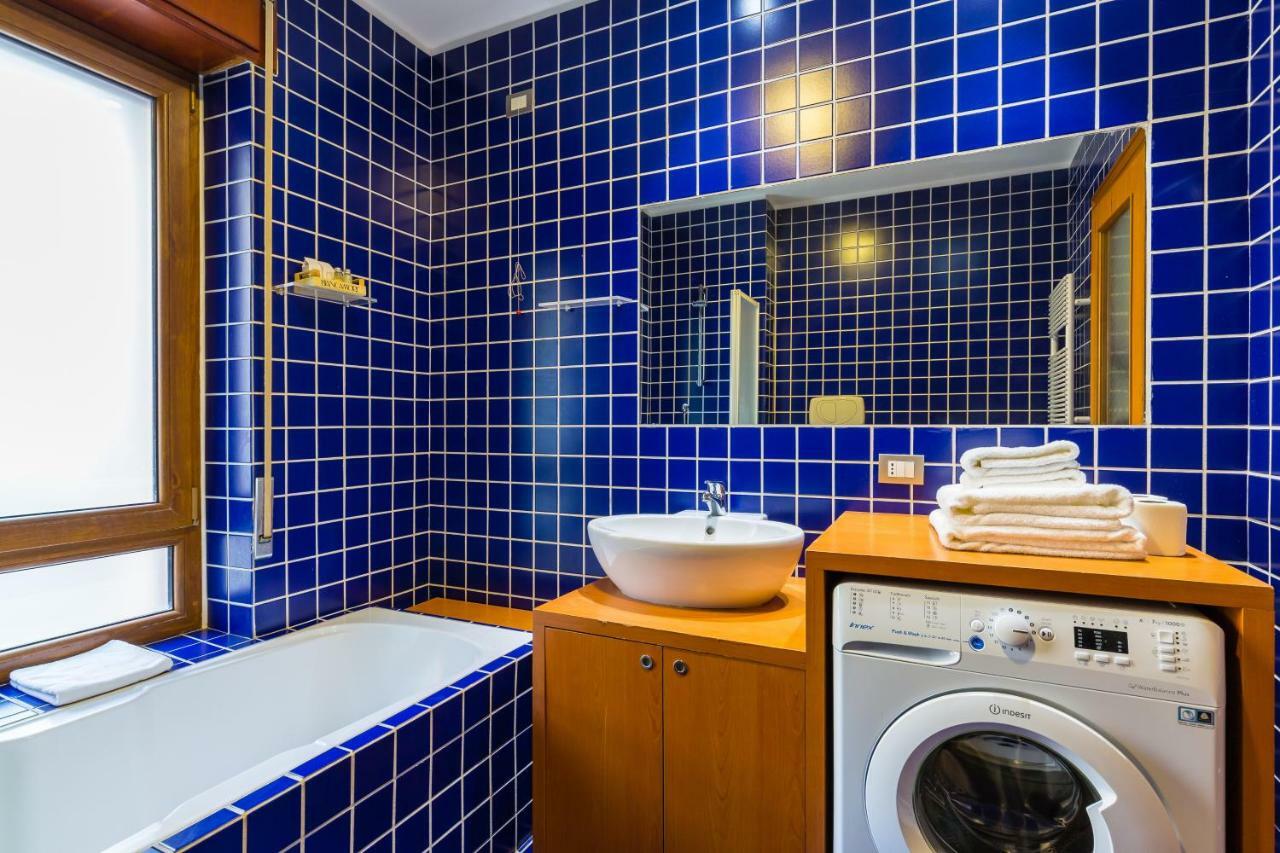 Starhost - Casa Del Capitano Apartment Salerno Luaran gambar