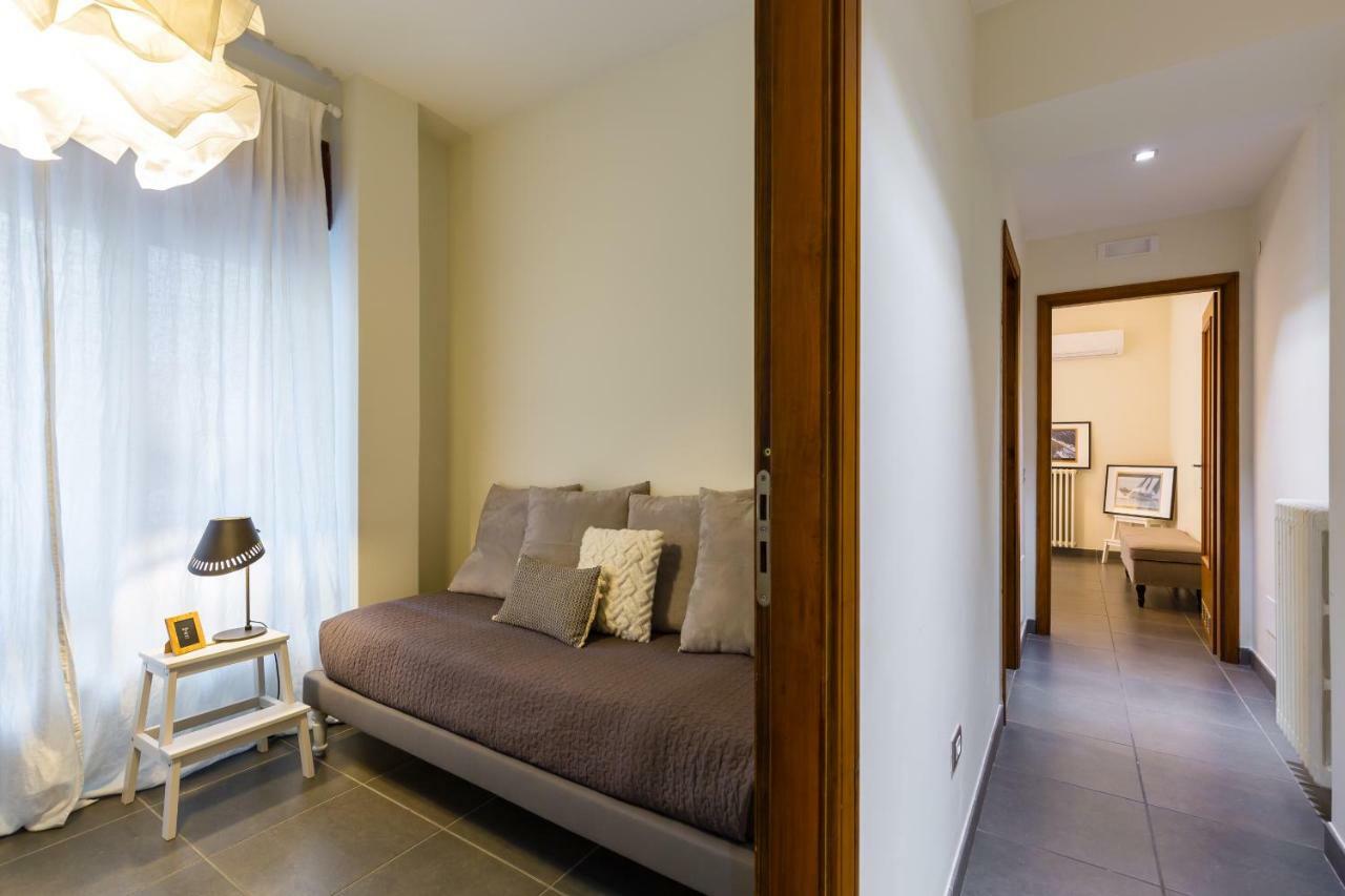 Starhost - Casa Del Capitano Apartment Salerno Luaran gambar