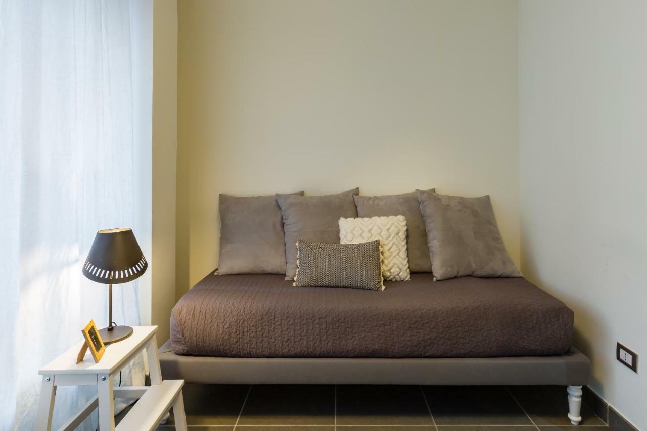 Starhost - Casa Del Capitano Apartment Salerno Luaran gambar