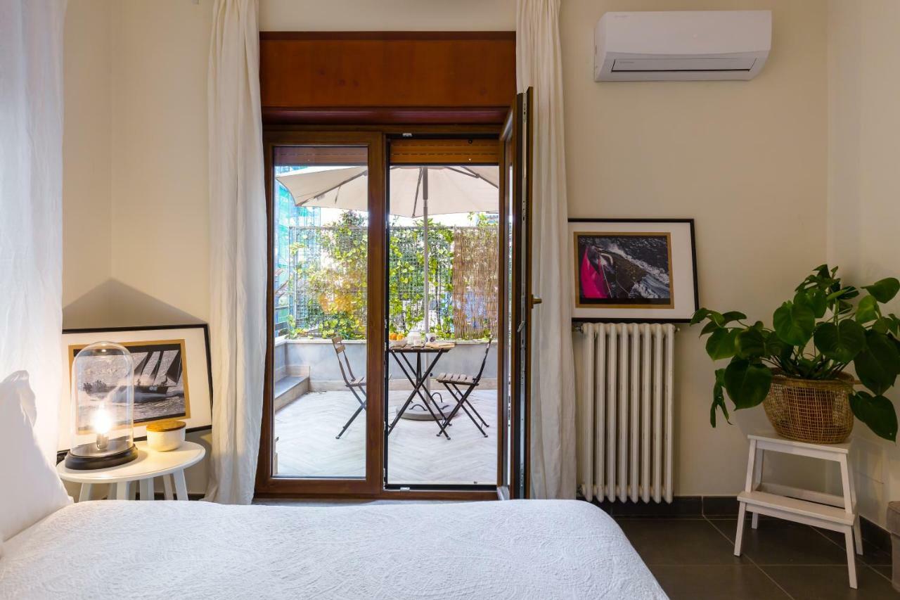 Starhost - Casa Del Capitano Apartment Salerno Luaran gambar