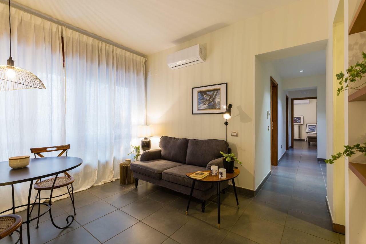 Starhost - Casa Del Capitano Apartment Salerno Luaran gambar